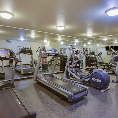 Staybridge Suites Corning By Ihg Ngoại thất bức ảnh