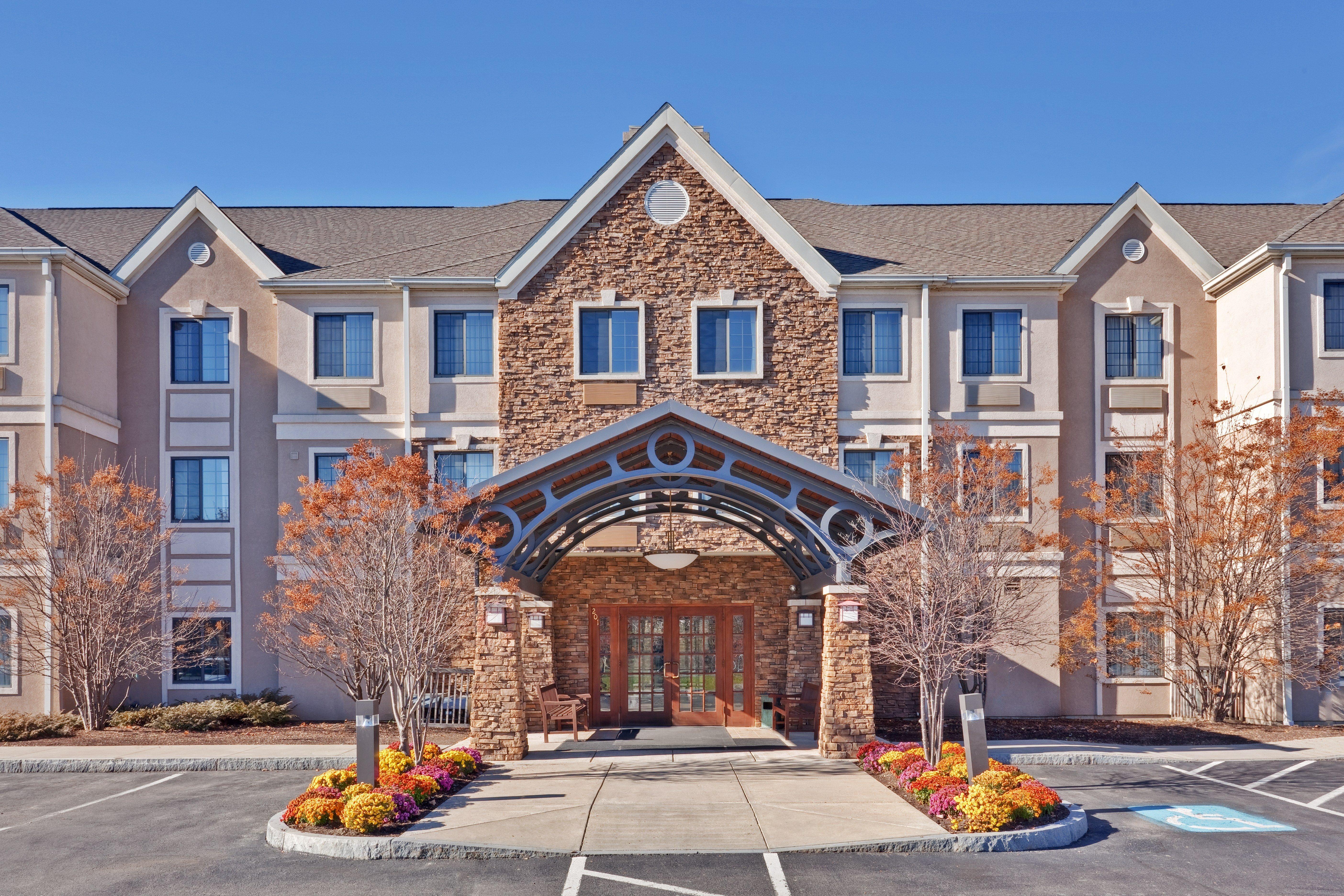 Staybridge Suites Corning By Ihg Ngoại thất bức ảnh