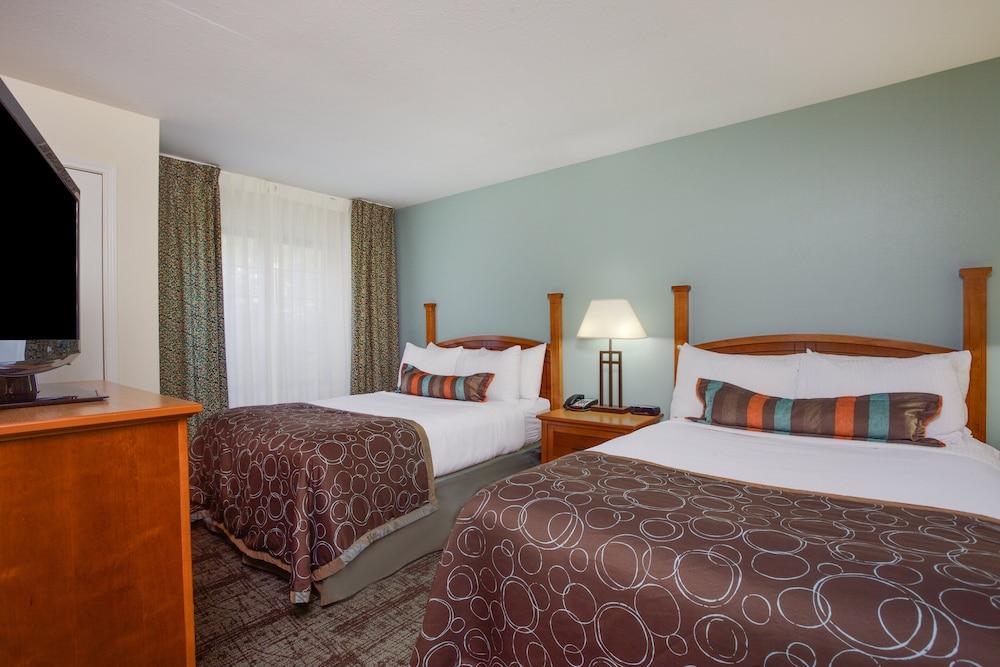 Staybridge Suites Corning By Ihg Ngoại thất bức ảnh